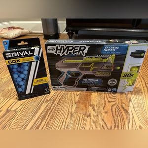 NEW Nerf Hyper Extreme Speed with 60 count refill